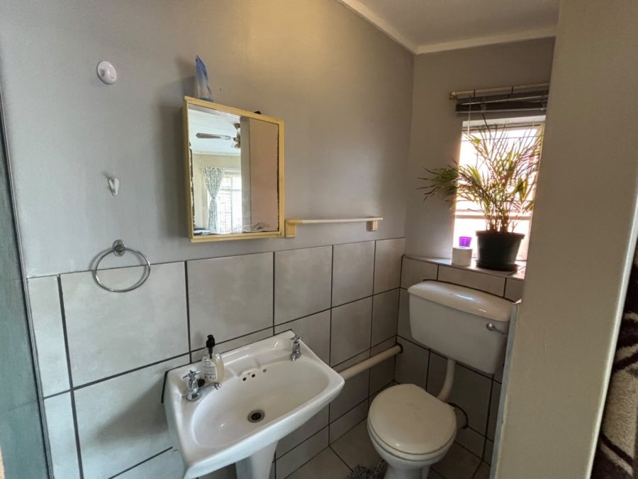 2 Bedroom Property for Sale in Westdene Free State